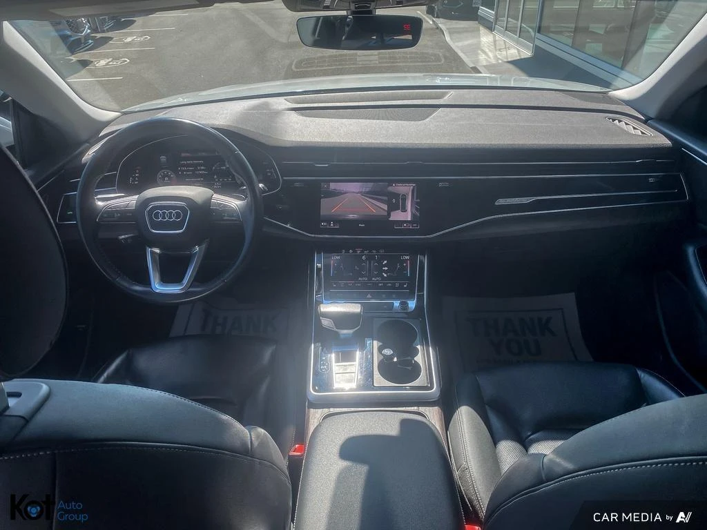 Audi Q8 TECHLINK 55TFSI DISTRONIC/DIGITAL/ОБДУХВАНЕ/360 - изображение 6