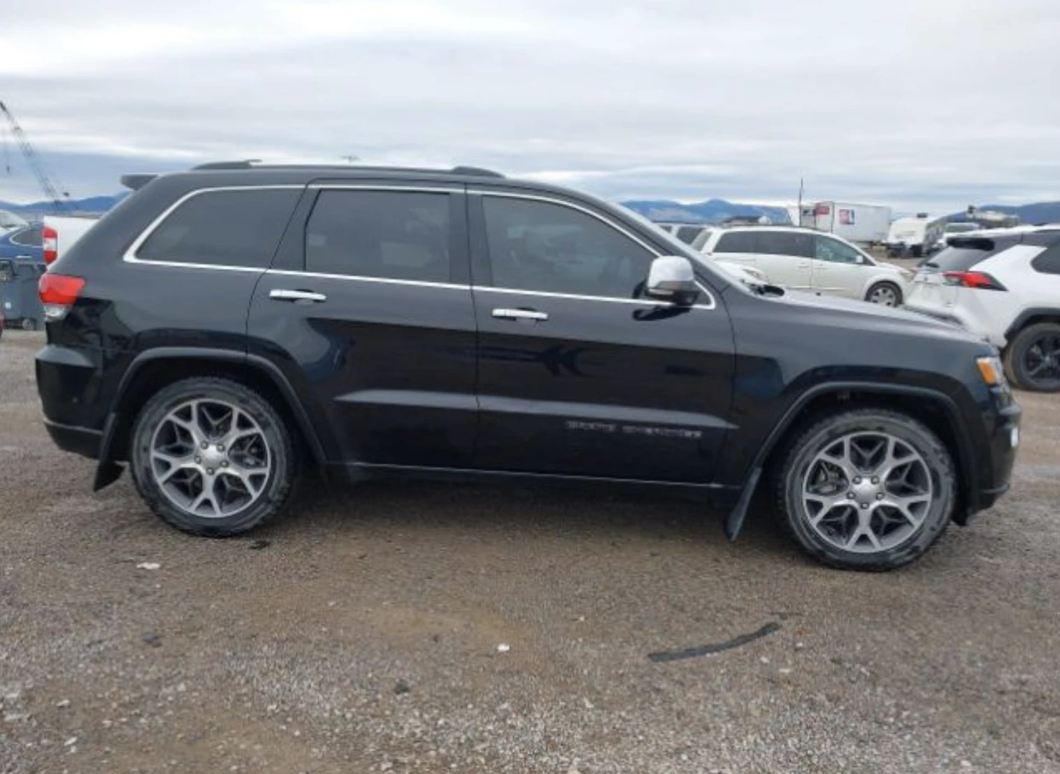Jeep Grand cherokee OVERLAND* 5.7 HEMI* 4x4, снимка 11 - Автомобили и джипове - 54039656