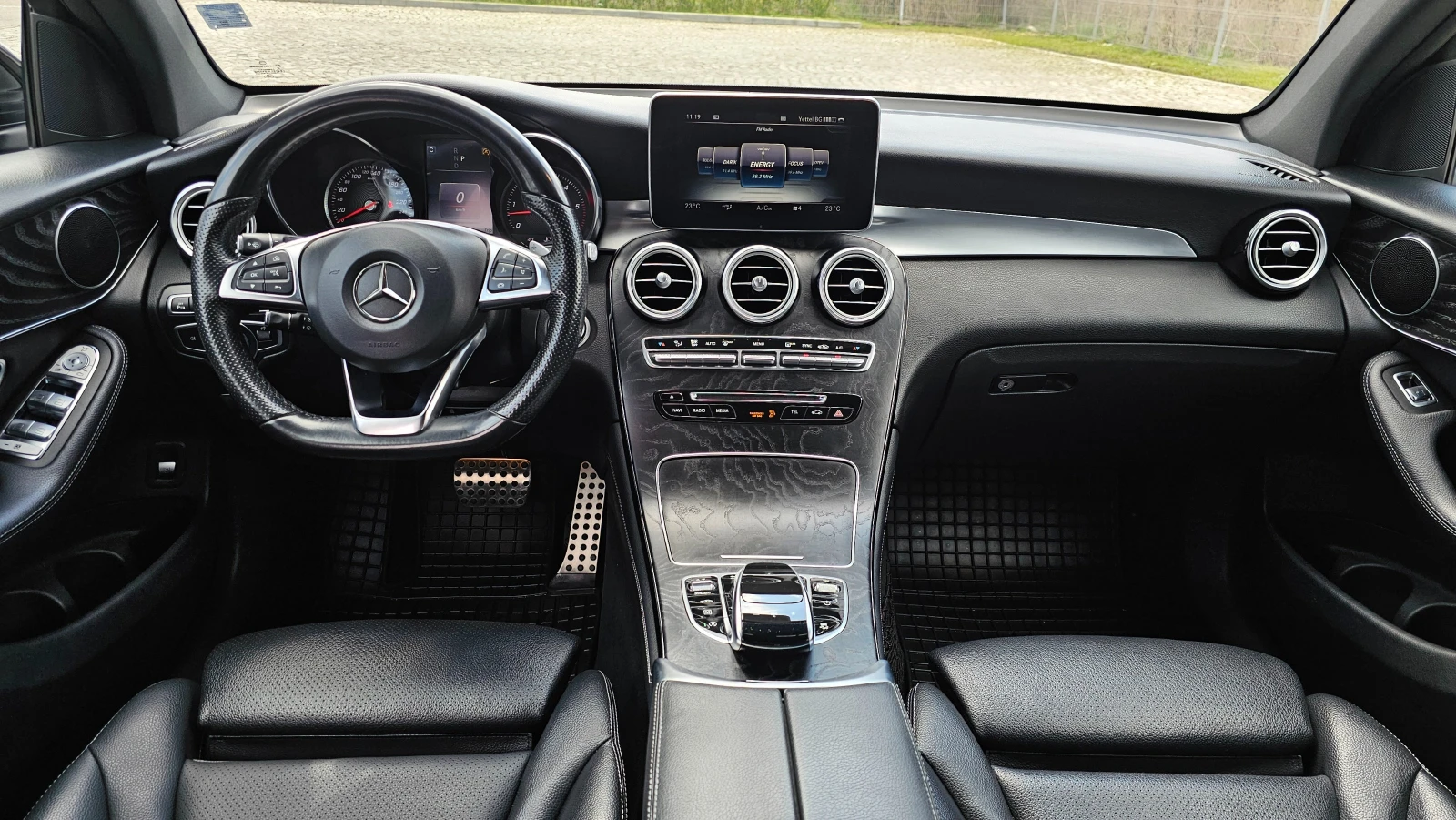 Mercedes-Benz GLC 350 AMG-LINE, снимка 11 - Автомобили и джипове - 54234722