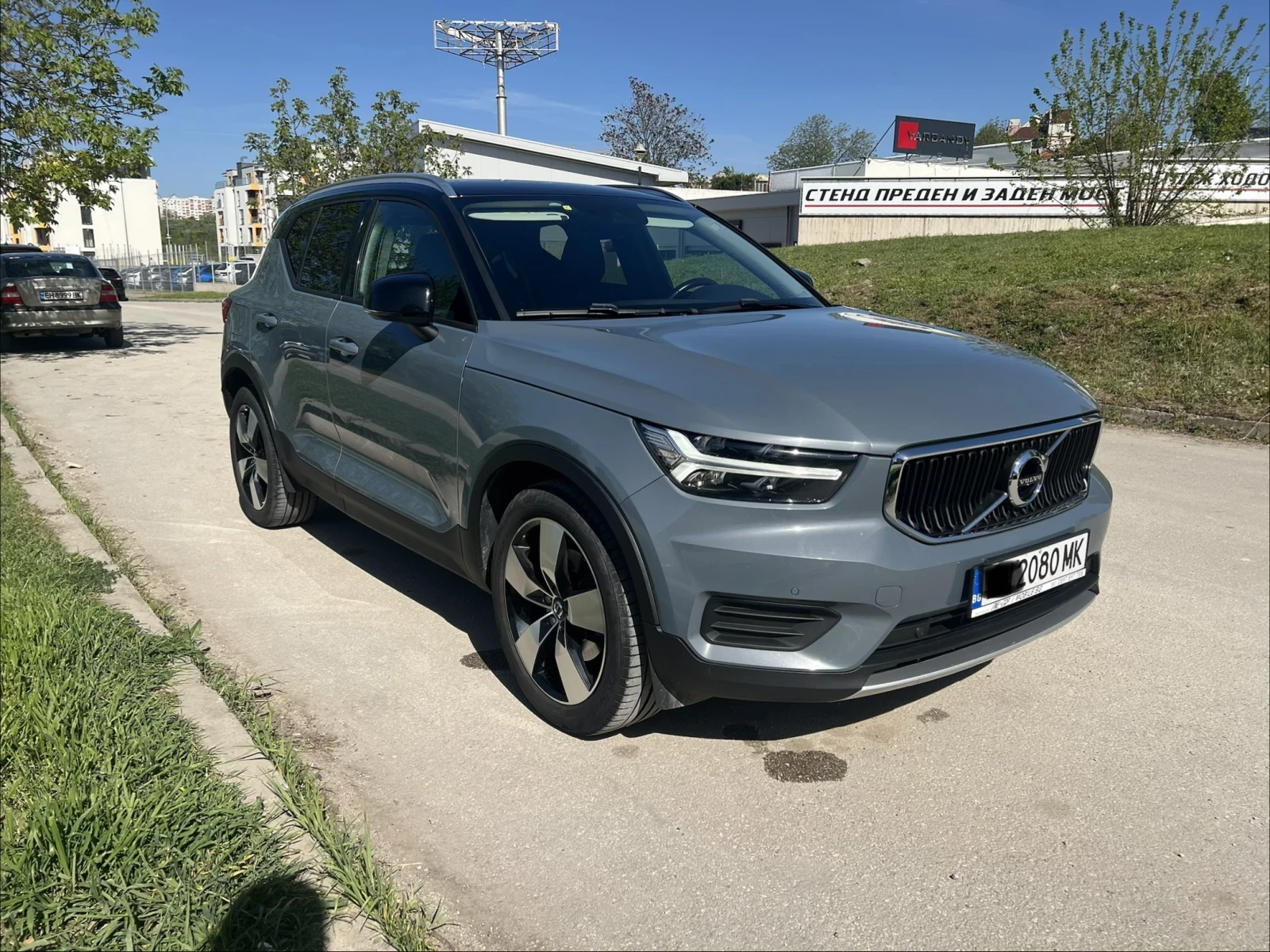 Volvo XC40 2.0 D-150 кс. 4х4 АВТОМАТ , снимка 2 - Автомобили и джипове - 54335772