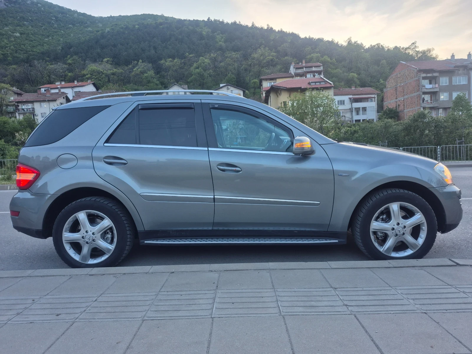 Mercedes-Benz ML 300 3.0 CDI 204 kc OM642820, снимка 2 - Автомобили и джипове - 54623611