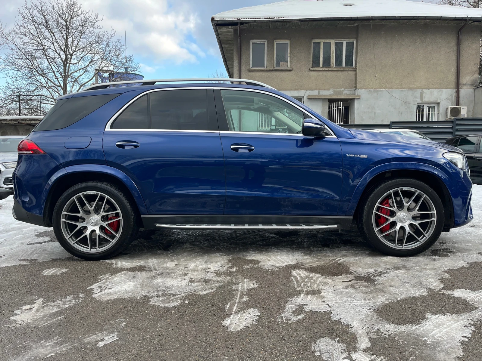 Mercedes-Benz GLE 63 S AMG 4Matic/Panorama/Head Up/Готов Лизинг!!!, снимка 5 - Автомобили и джипове - 54637168