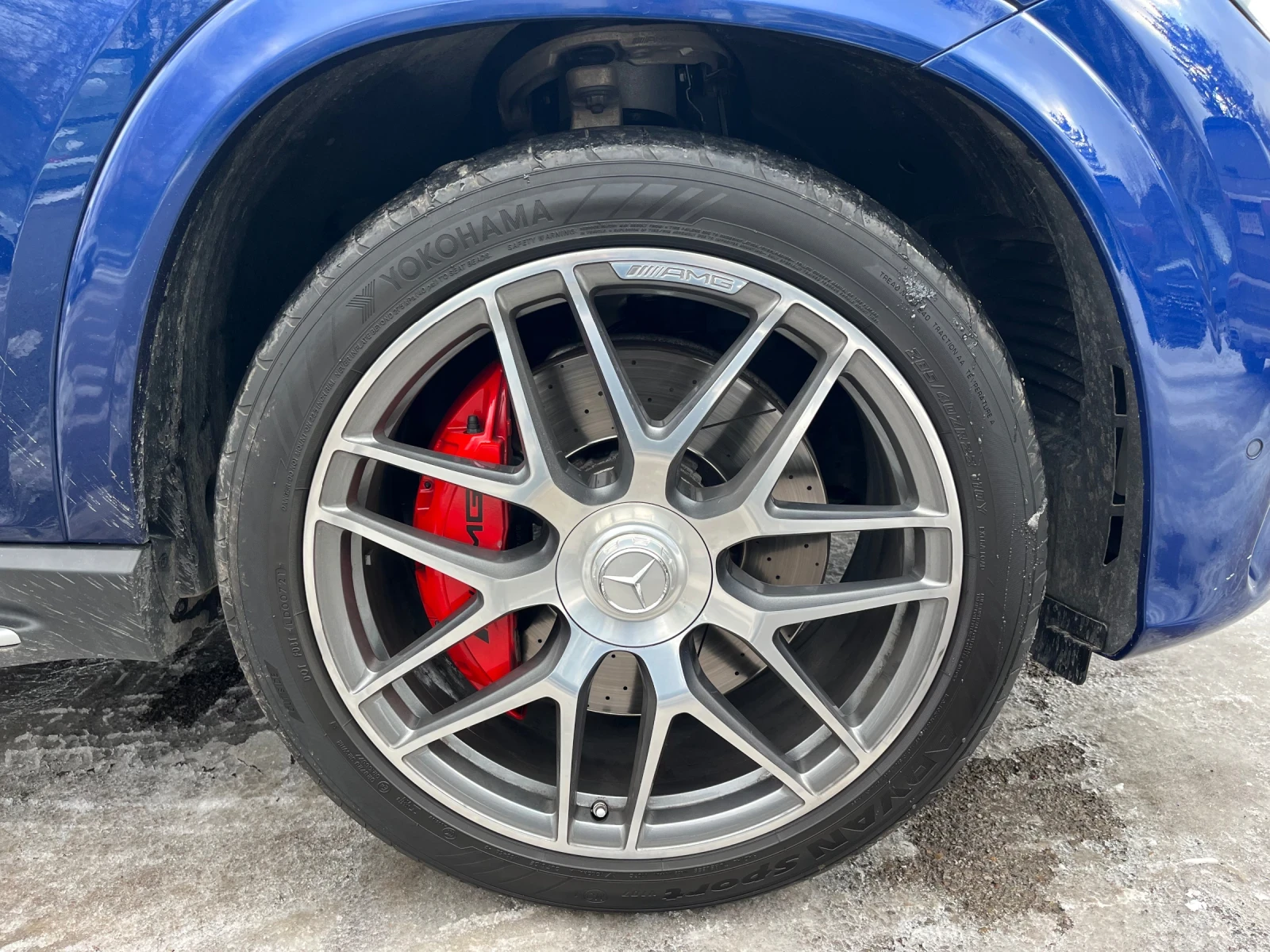 Mercedes-Benz GLE 63 S AMG 4Matic/Panorama/Head Up/Готов Лизинг!!!, снимка 4 - Автомобили и джипове - 54637168