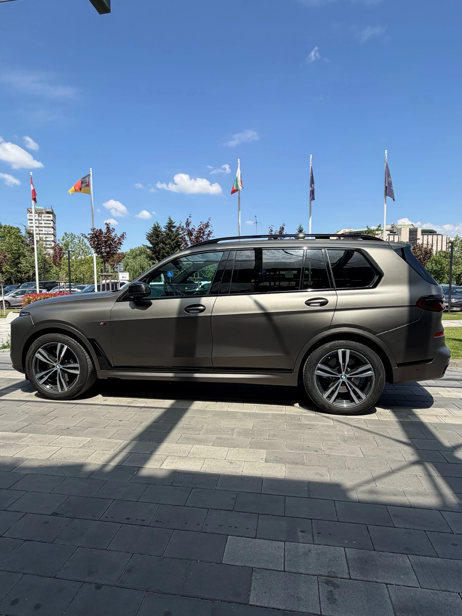BMW X7 40i xDrive от БГ в Гаранция, снимка 4 - Автомобили и джипове - 54659873