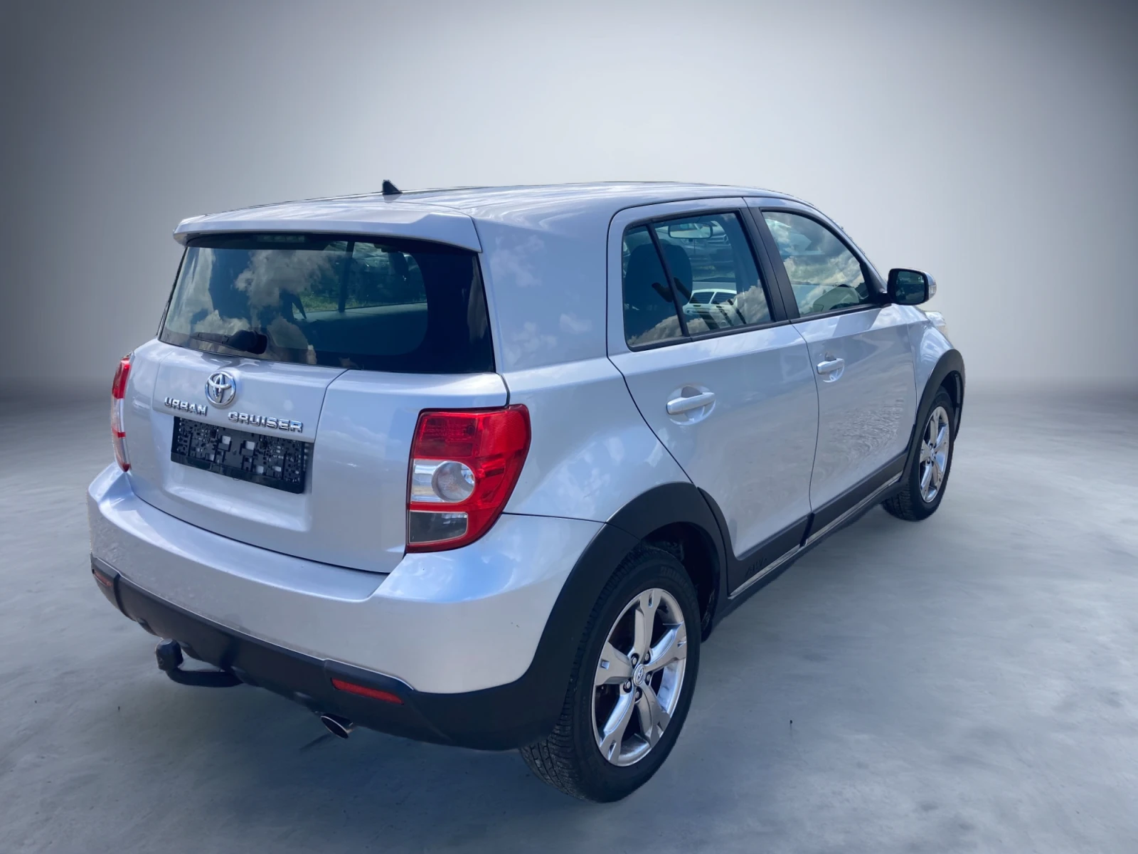 Toyota Urban Cruiser 1.4 D-4D, снимка 4 - Автомобили и джипове - 54726612