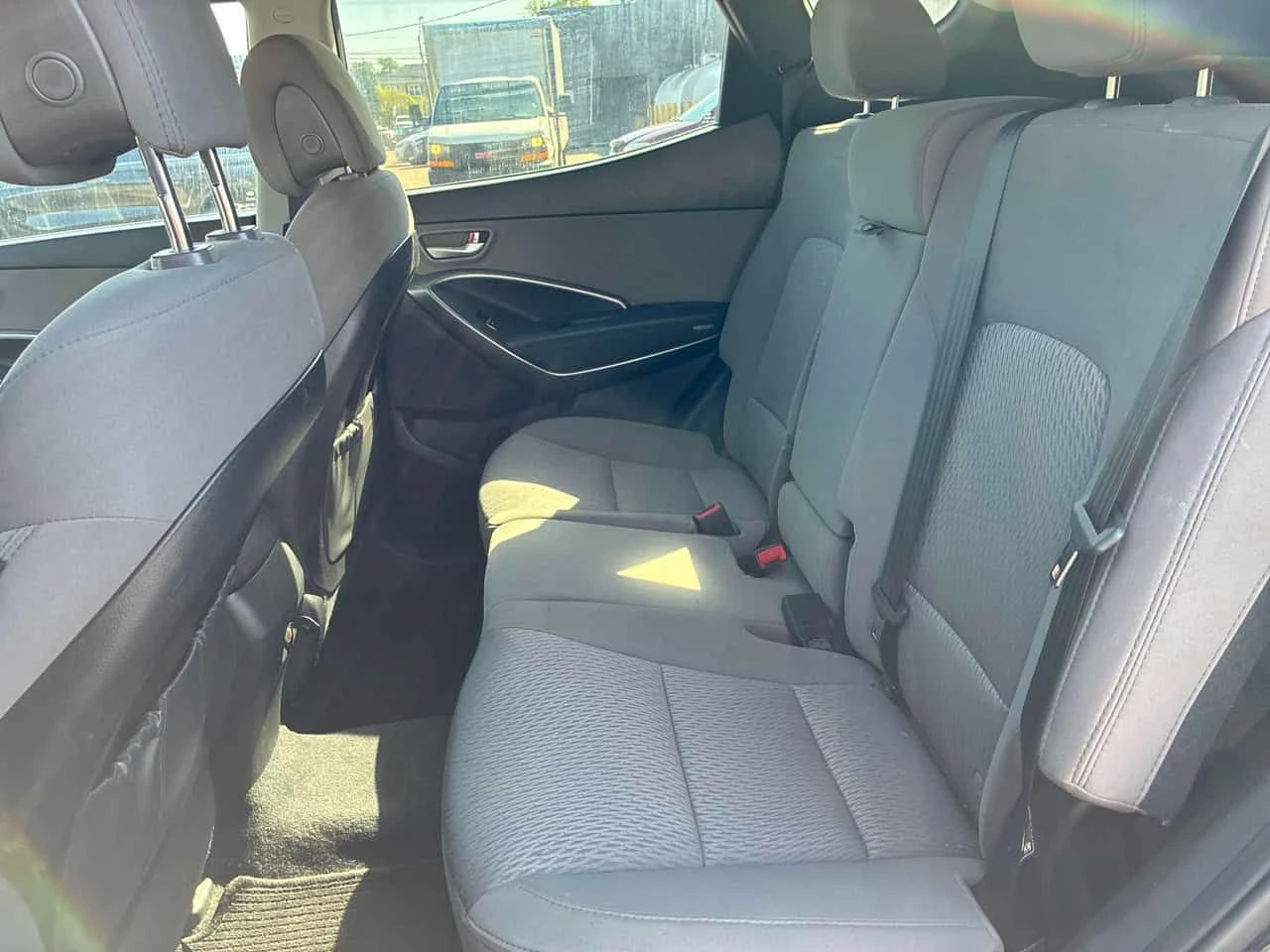 Hyundai Santa fe * FWD 4dr 2.4L * АВТОКРЕДИТ БЕЗ ПЪРВОНАЧАЛНА* , снимка 13 - Автомобили и джипове - 54807363