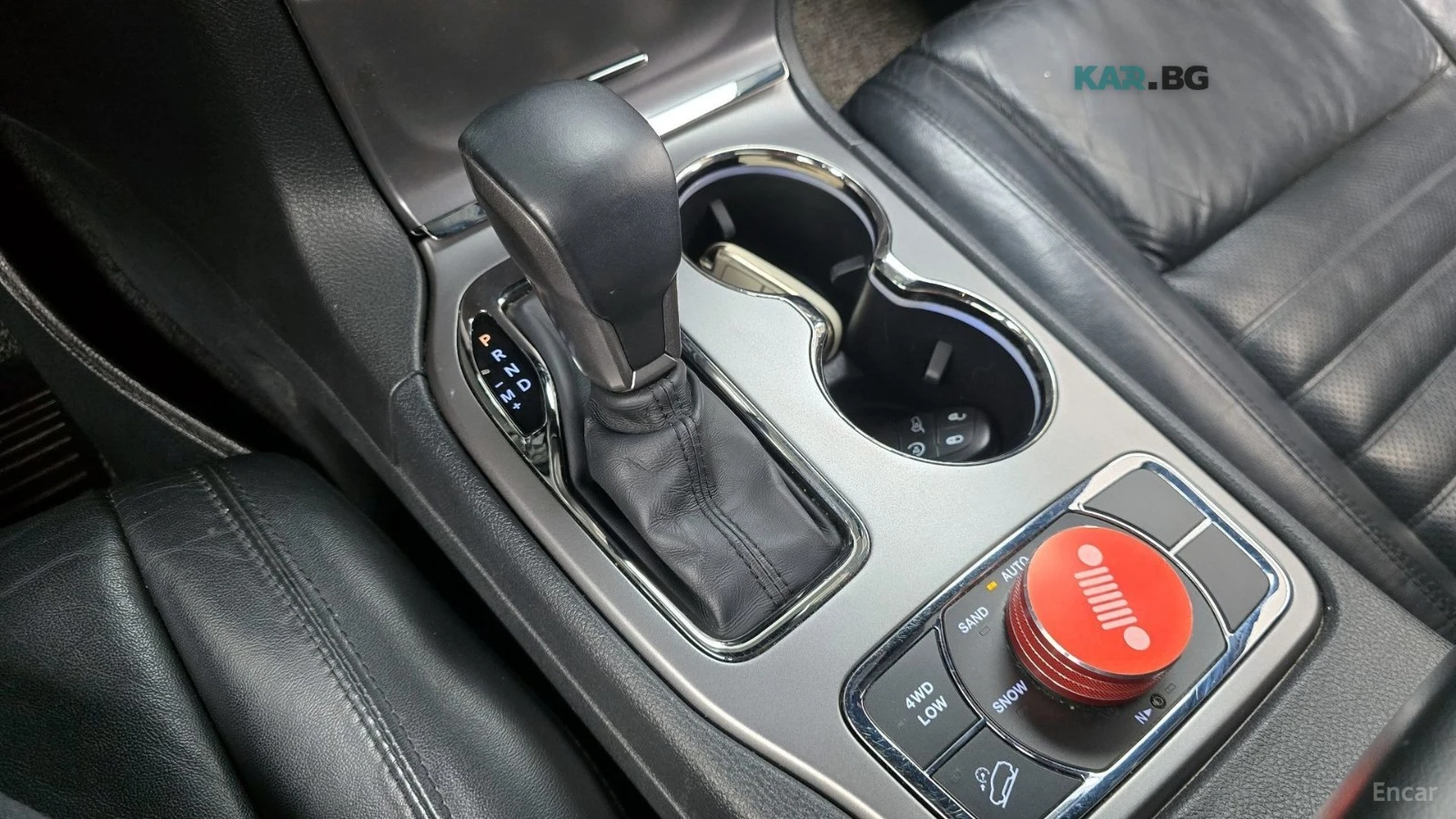 Jeep Cherokee LIMITED X 4x4 CarPlay Панорама Подгреви, снимка 9 - Автомобили и джипове - 54886100