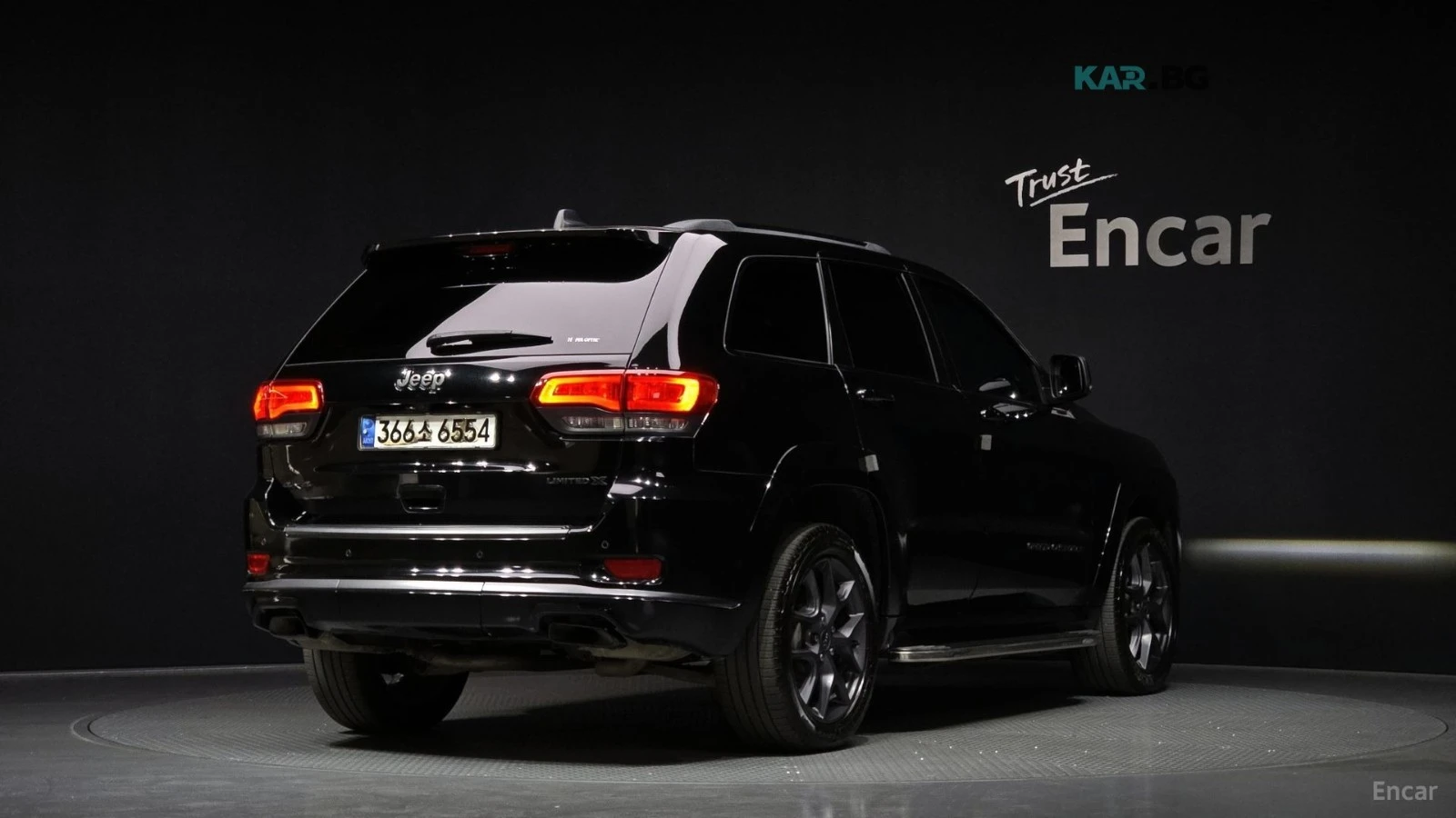 Jeep Cherokee LIMITED X 4x4 CarPlay Панорама Подгреви, снимка 2 - Автомобили и джипове - 54886100