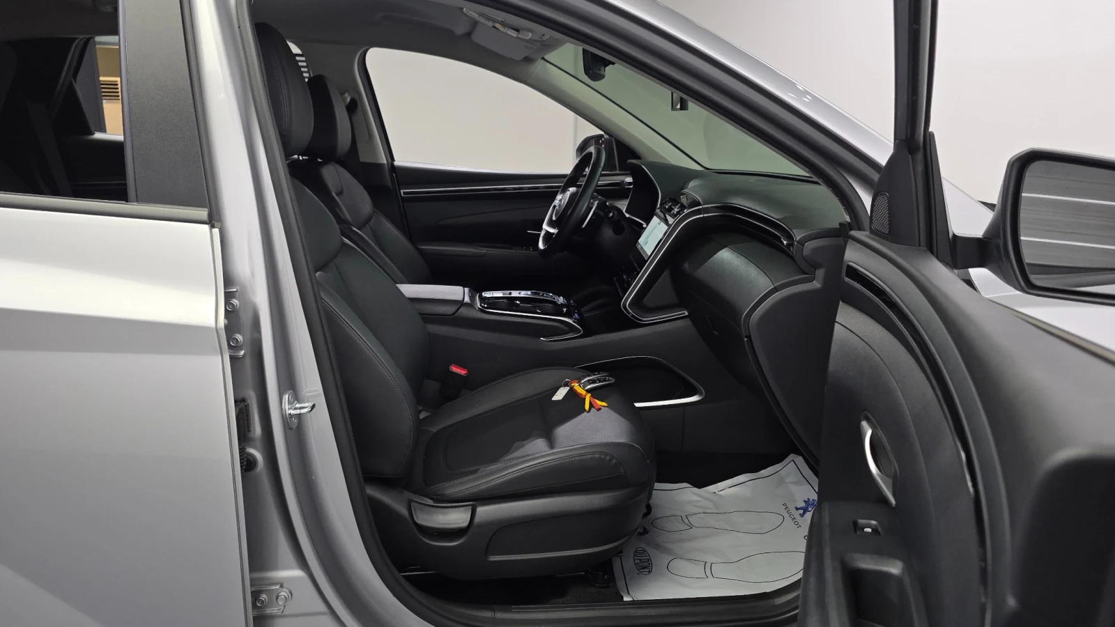 Hyundai Tucson * 2.0L* 2023* , снимка 10 - Автомобили и джипове - 54962938
