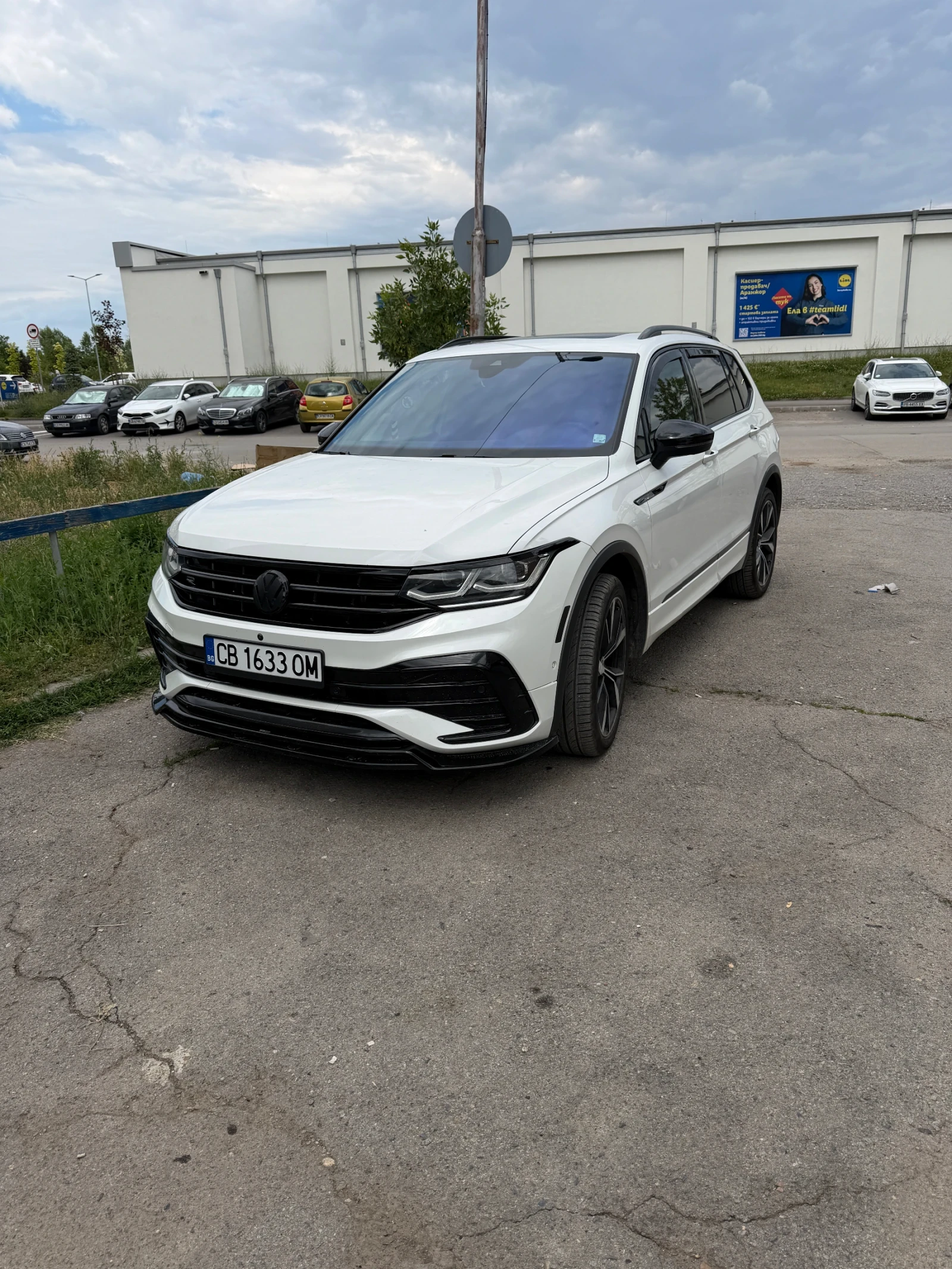 VW Tiguan 2.0 TSI R/Highline 4 motion Full max