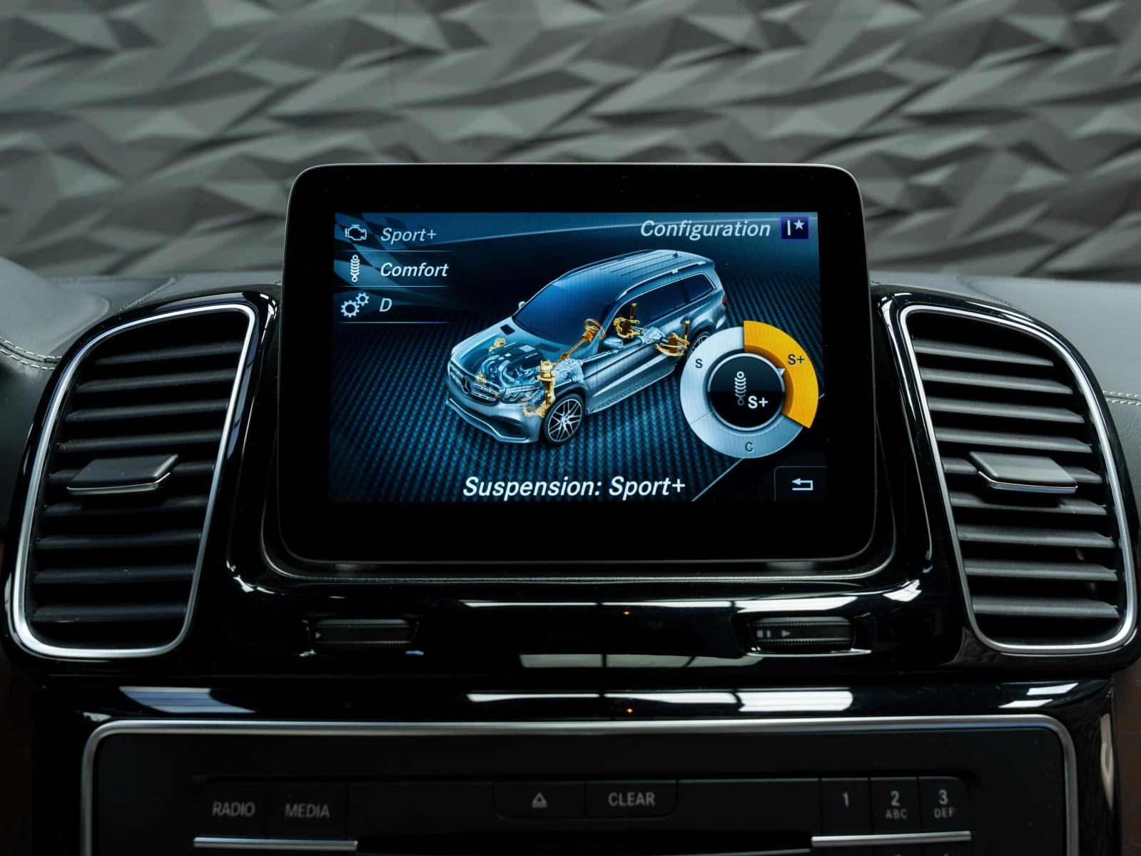 Mercedes-Benz GLS 63 AMG 4MATIC* PANO* 360CAM* HUD* AIRMATIC* ОБДУХВ* , снимка 14 - Автомобили и джипове - 55734870
