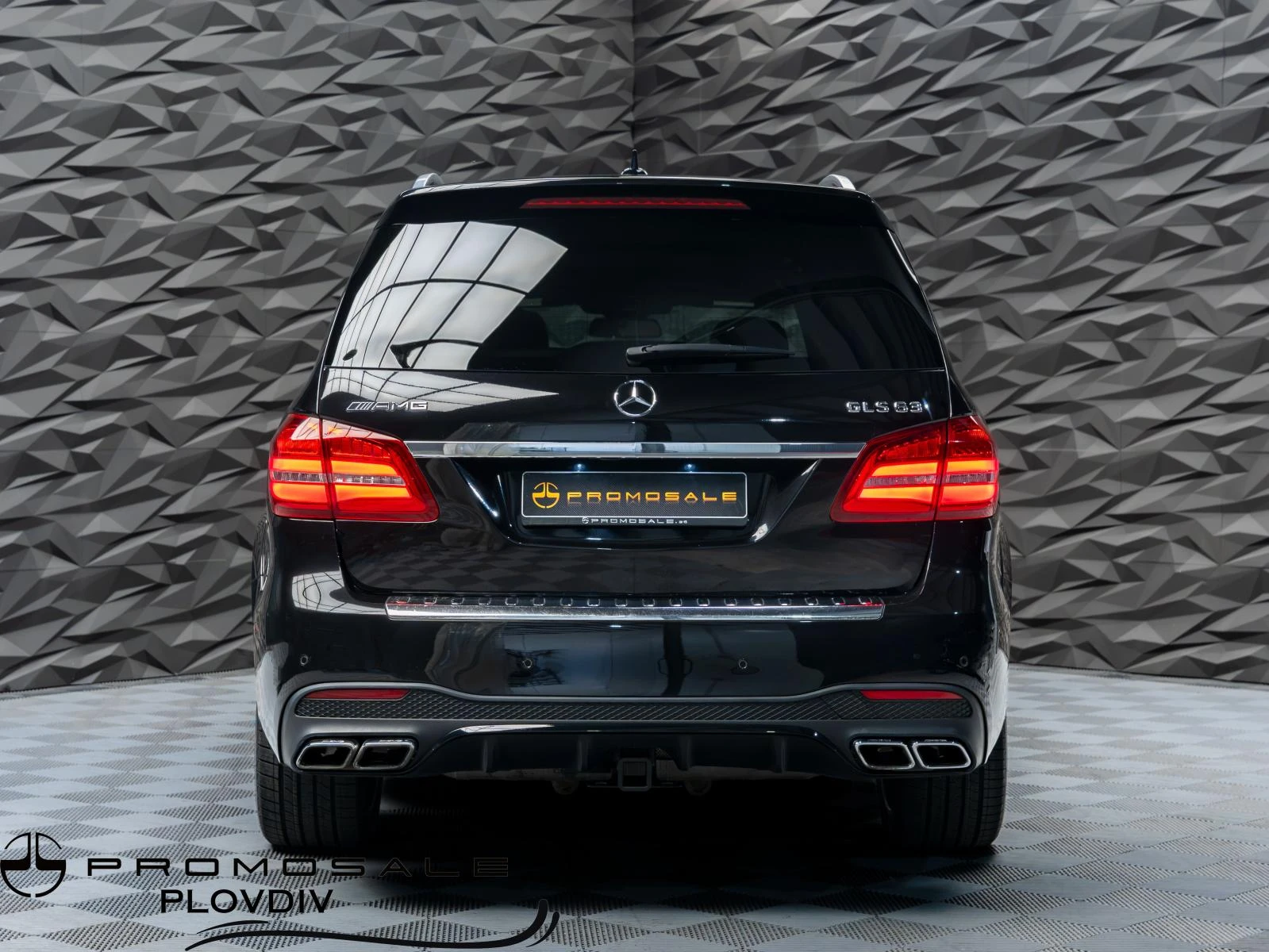 Mercedes-Benz GLS 63 AMG 4MATIC* PANO* 360CAM* HUD* AIRMATIC* ОБДУХВ* , снимка 4 - Автомобили и джипове - 55734870