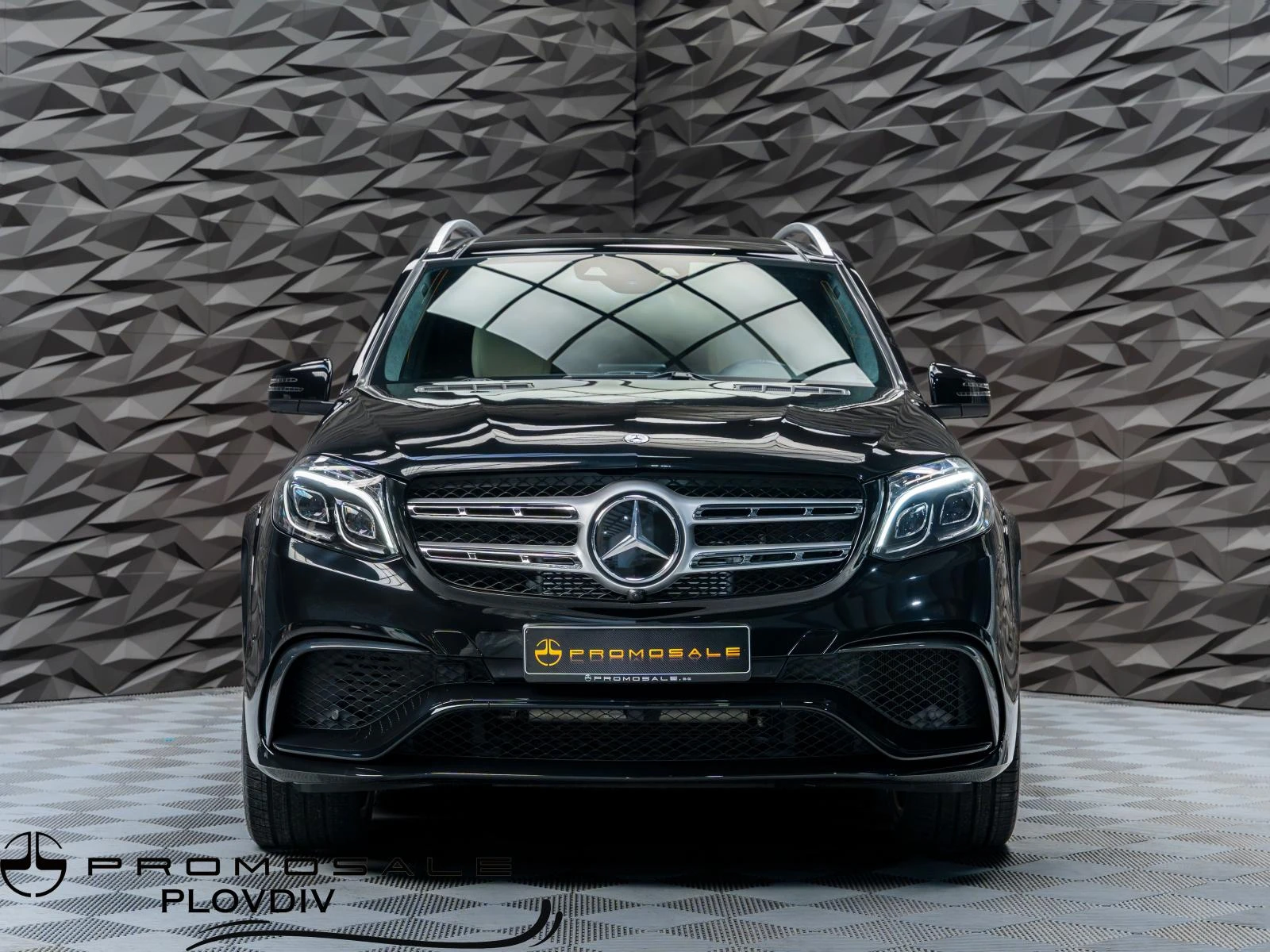Mercedes-Benz GLS 63 AMG 4MATIC* PANO* 360CAM* HUD* AIRMATIC* ОБДУХВ* , снимка 2 - Автомобили и джипове - 55734870