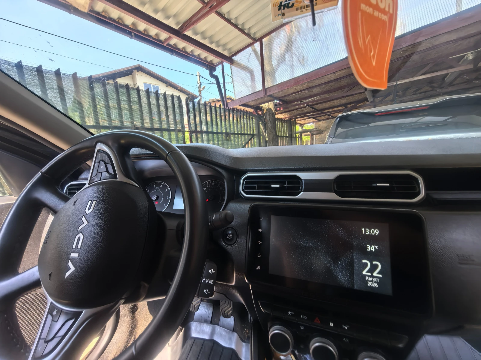 Dacia Duster, снимка 3 - Автомобили и джипове - 55805454