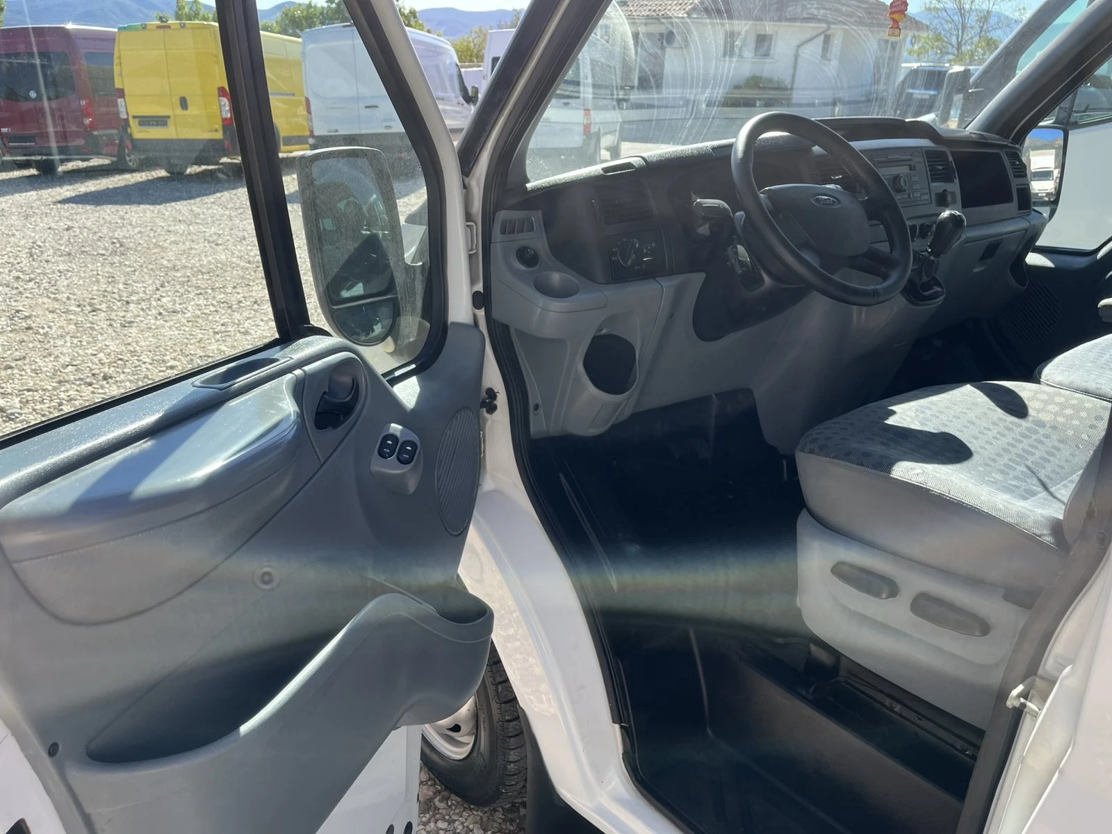Ford Transit 9местен KLIMA - изображение 9