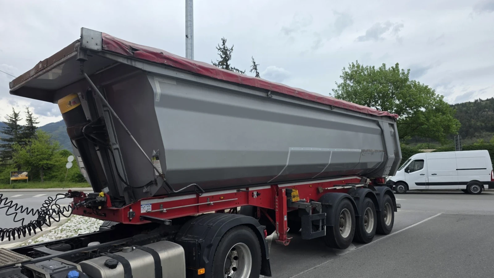 ����������� Schwarzmuller 28 ���.��. | Mobile.bg � ����������� 1