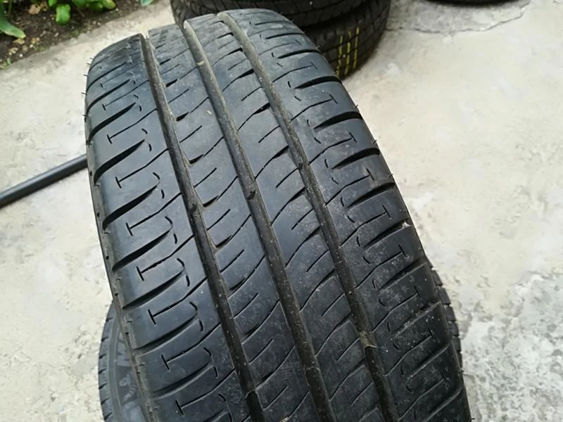 Гуми Летни 225/65R16, снимка 2 - Гуми и джанти - 21549944