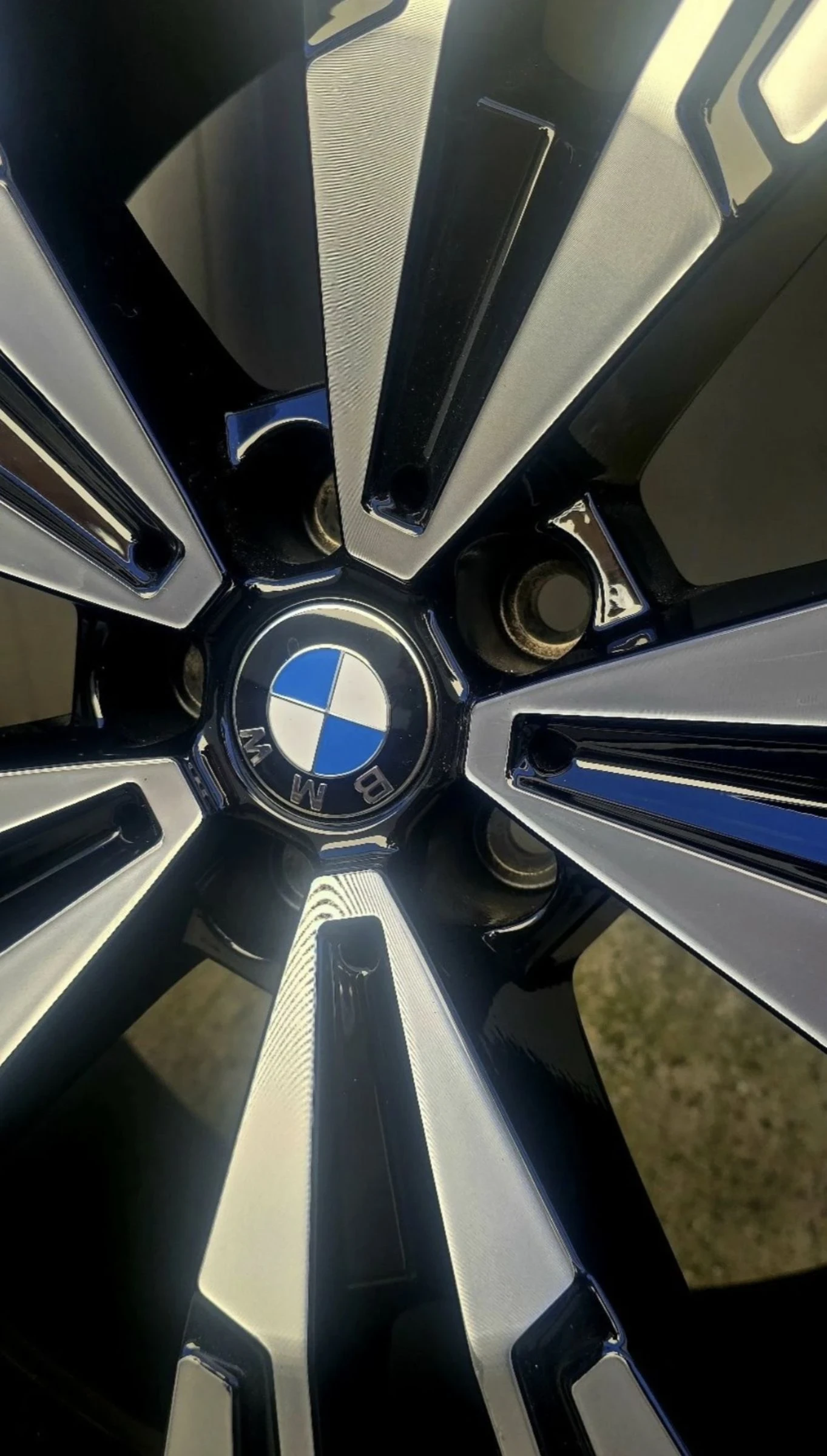    275/35R23  BMW X7 | Mobile.bg   7