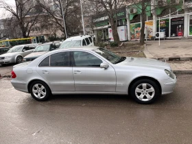 Mercedes-Benz E 320, снимка 4