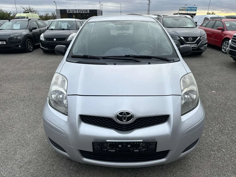 Toyota Yaris БЕНЗИН/ГАЗ, снимка 3 - Автомобили и джипове - 47534385