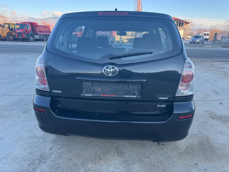 Toyota Corolla verso d4d 6+ 1, снимка 6 - Автомобили и джипове - 48632260