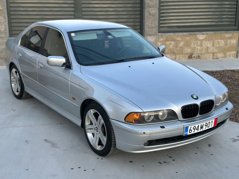 BMW 530 3.0D Facelift, снимка 1 - Автомобили и джипове - 48696478