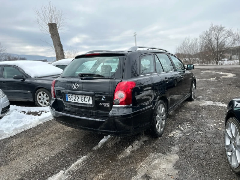 Toyota Avensis 2.0 D4D, снимка 5 - Автомобили и джипове - 48718052