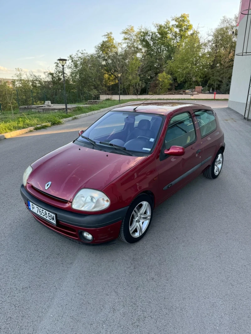 Renault Clio, снимка 7 - Автомобили и джипове - 49516949