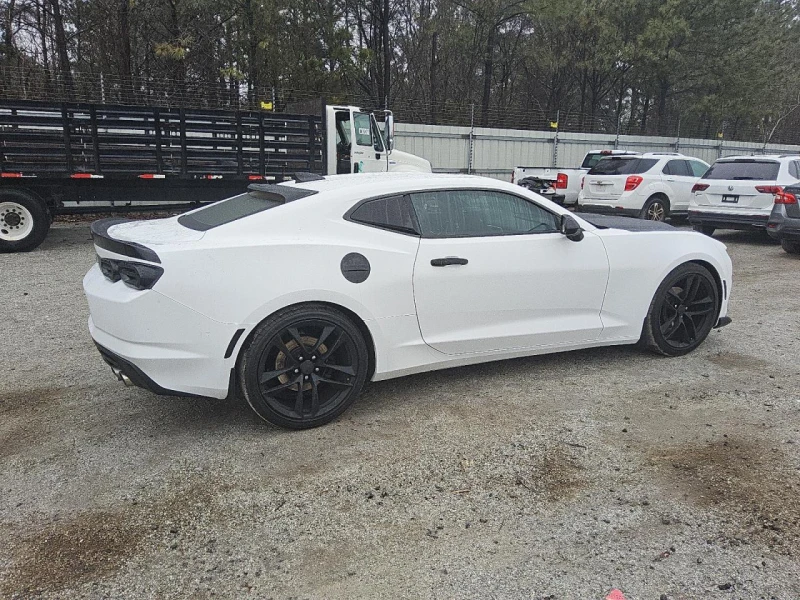 Chevrolet Camaro LS, снимка 4 - Автомобили и джипове - 49560207