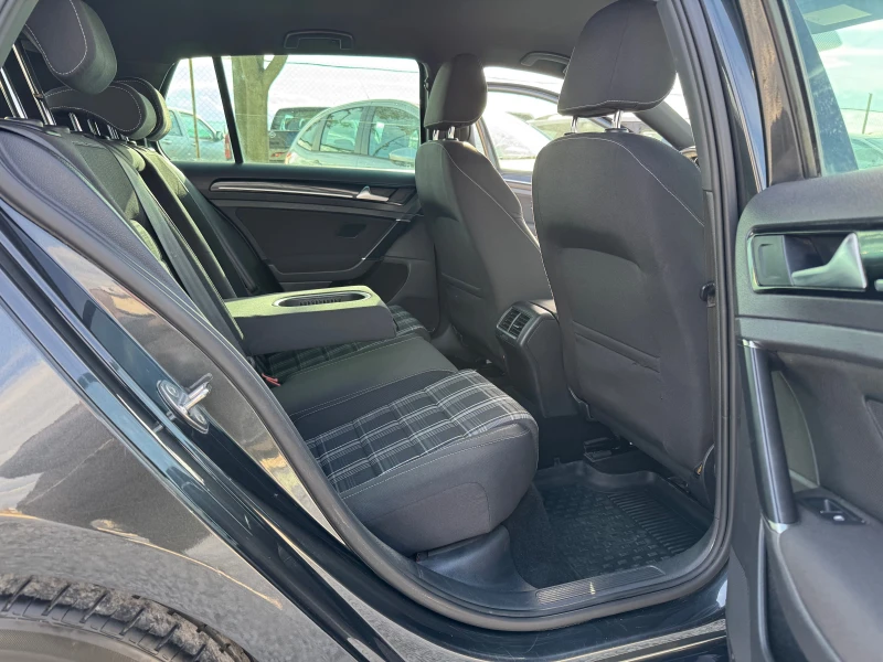VW Golf 2.0GTD-FULL PACK, снимка 12 - Автомобили и джипове - 51340798