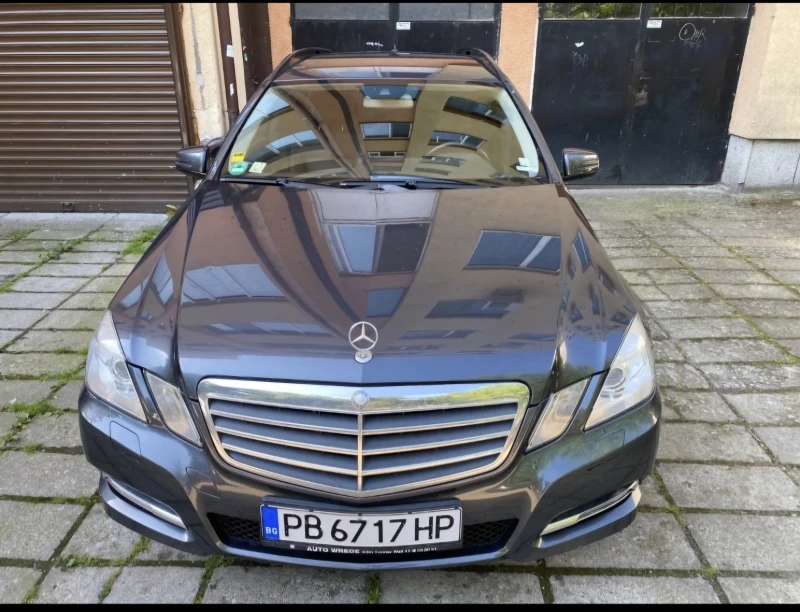 Mercedes-Benz E 200, снимка 2 - Автомобили и джипове - 52681598