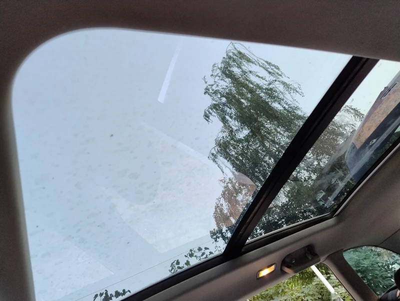 Skoda Superb, снимка 6 - Автомобили и джипове - 51672328