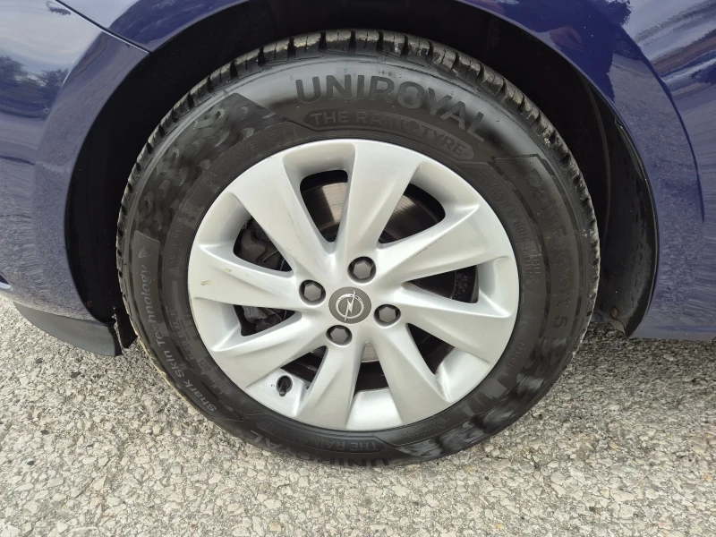 Opel Corsa 1.3cdti , снимка 16 - Автомобили и джипове - 51849132