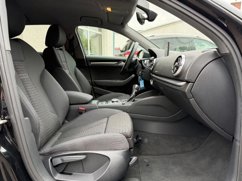 Audi A3 40TDI/184HP/QUATTRO/NAVI/AUTOMATIC/135D, снимка 8 - Автомобили и джипове - 51965325