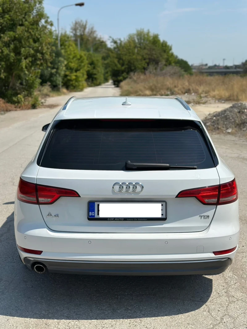 Audi A4, снимка 2 - Автомобили и джипове - 53110030