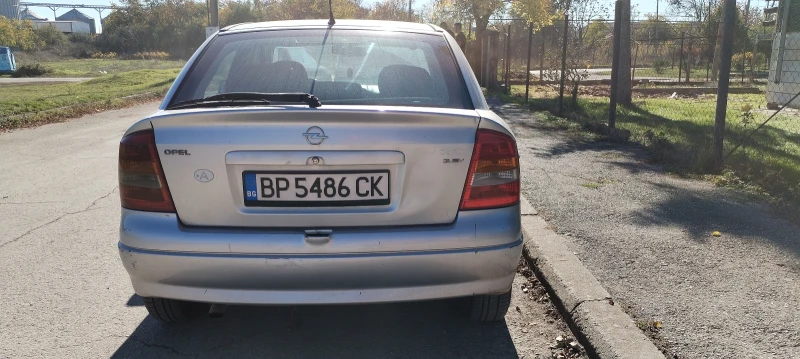 Opel Astra, снимка 2 - Автомобили и джипове - 52255523