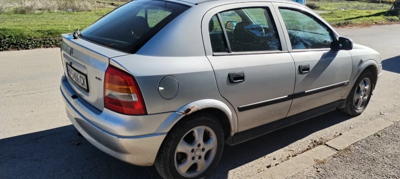 Opel Astra, снимка 7 - Автомобили и джипове - 52255523