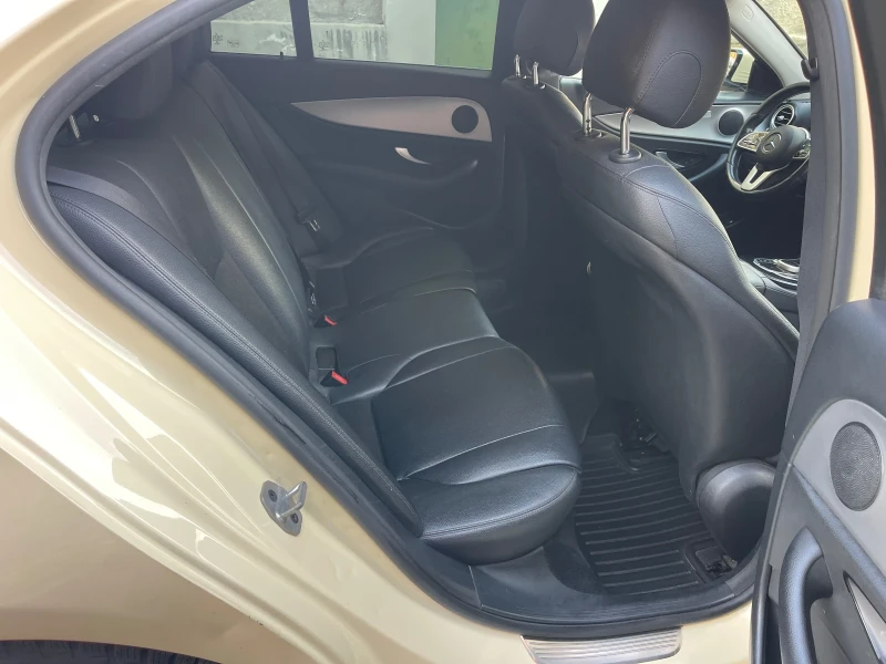 Mercedes-Benz E 200 Mercedes-Benz E200   2019 г.   160 к.с.   9G-Troni, снимка 9 - Автомобили и джипове - 52597823