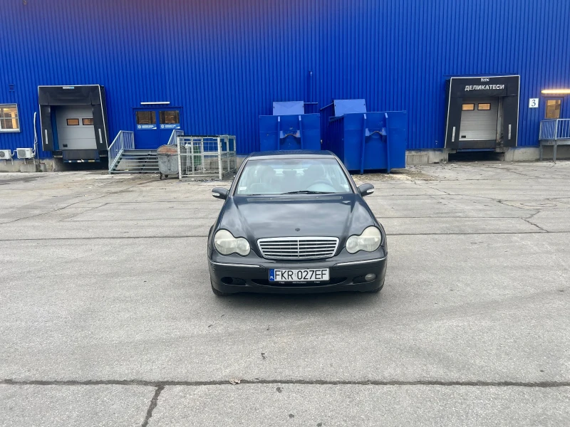 Mercedes-Benz C 320, снимка 2 - Автомобили и джипове - 52664702