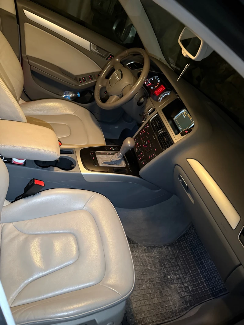 Audi A4, снимка 10 - Автомобили и джипове - 52666733