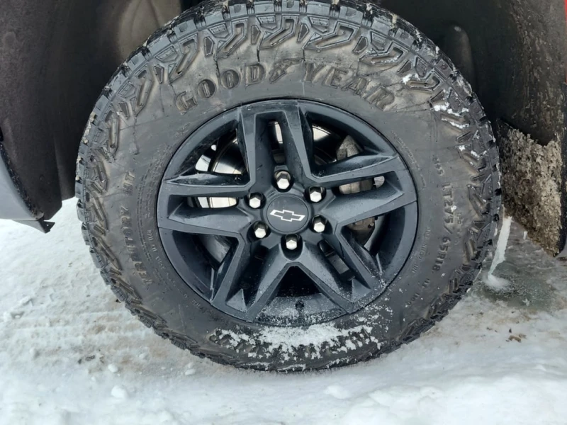 Chevrolet Silverado * CUSTOM TRAIL BOSS CREW CAB SHORT BED * CARFAX * , снимка 6 - Автомобили и джипове - 52913312