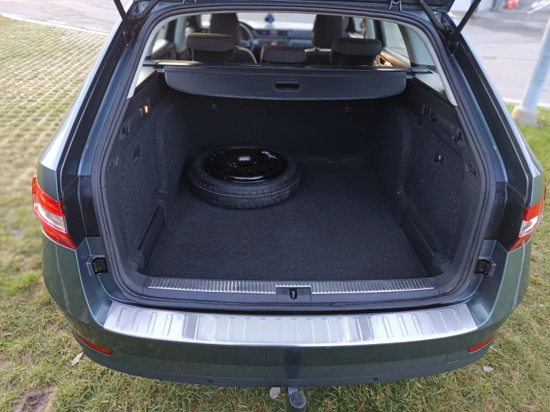 Skoda Superb, снимка 14 - Автомобили и джипове - 53060378