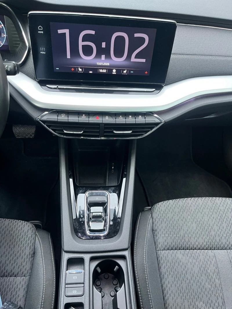 Skoda Octavia 1.5 TSI 7DSG M-HEV, снимка 10 - Автомобили и джипове - 53086895