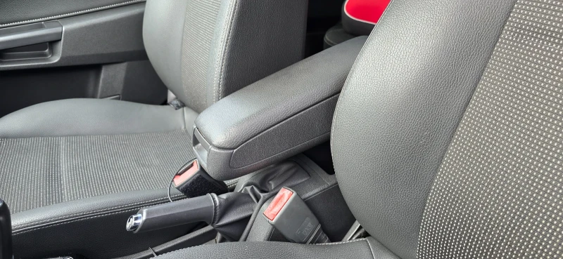 Opel Astra 102 х.км. КАТО НОВА-COSMO-OPC LINE, снимка 15 - Автомобили и джипове - 53567103