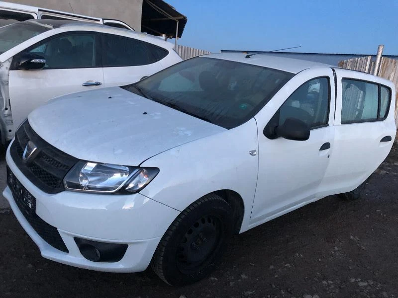 Dacia Sandero 1.5DCI, снимка 2 - Автомобили и джипове - 23650432