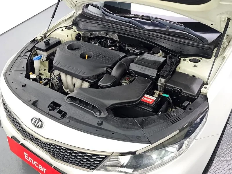 Kia K5 Prestige 2.0 ГАЗ , снимка 6 - Автомобили и джипове - 55577354
