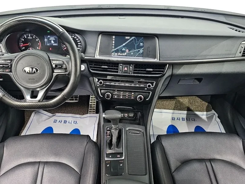 Kia K5 Prestige 2.0 ГАЗ , снимка 7 - Автомобили и джипове - 55577354