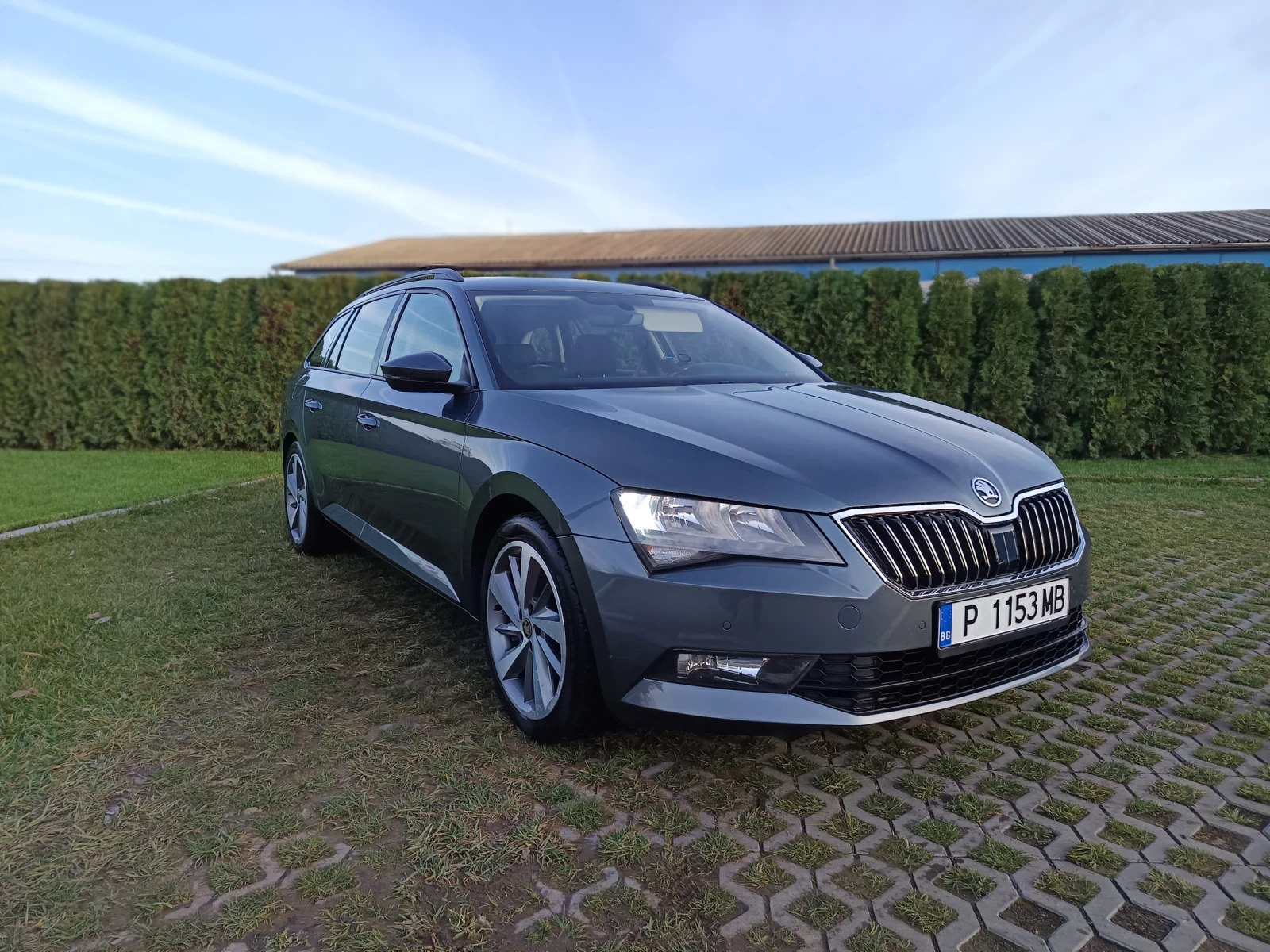 Skoda Superb, снимка 1