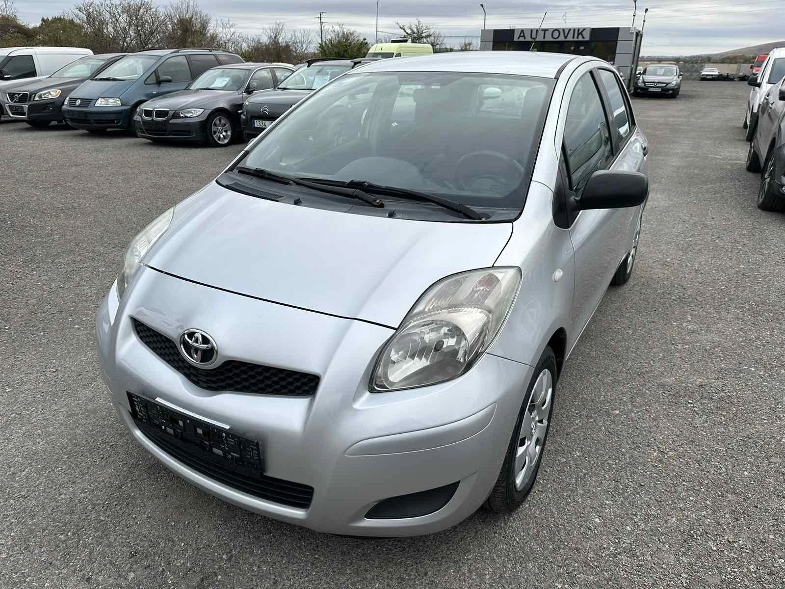 Toyota Yaris БЕНЗИН/ГАЗ - [1] 