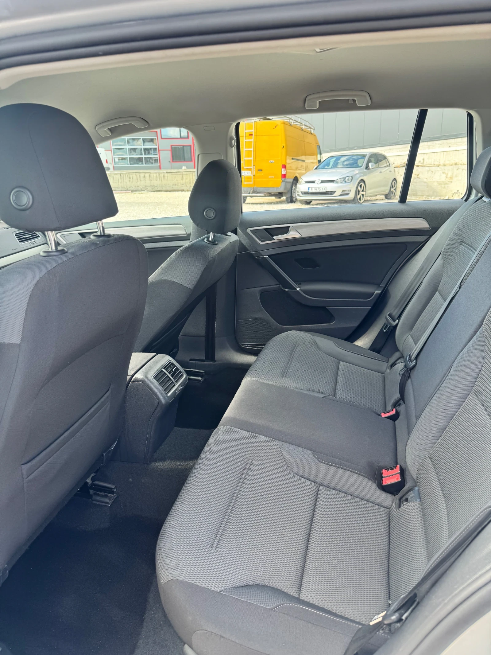 VW Golf  - изображение 7